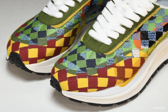 DR5209-300 Woven “Green sacai Nike Vaporwaffle Gusto”  1214
